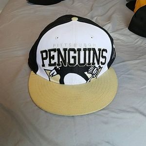 Penguins snapback